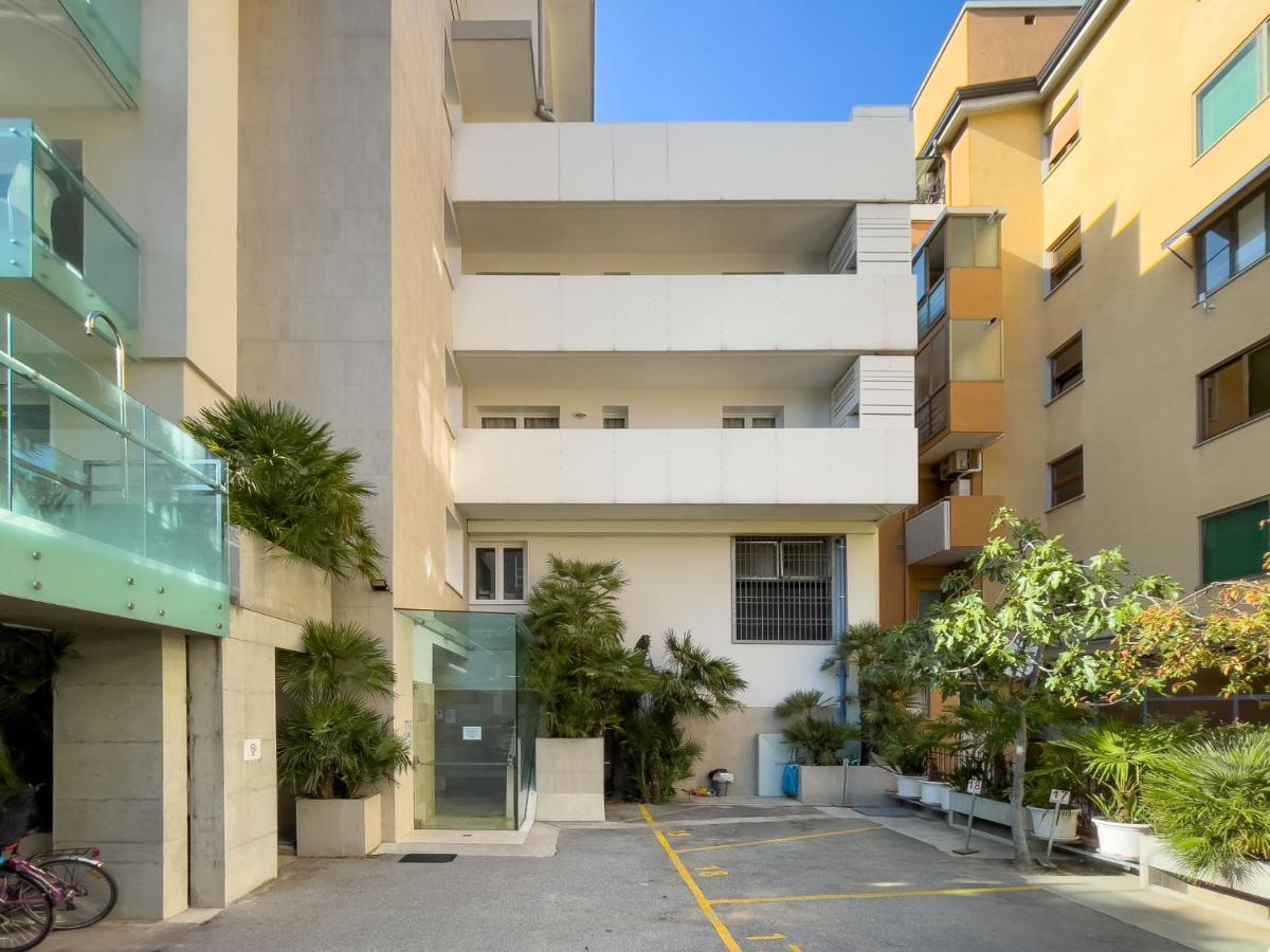 Apartment Fiore-1 By Interhome リニャーノ・サッビアドーロ エクステリア 写真